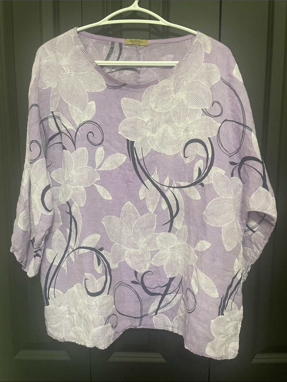 Women's Lavender Floral Linen Pullover Top